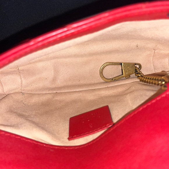 Gucci Red Crossbody Bag - Picture 4 of 4